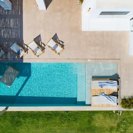 Aristi Tessera Villa *