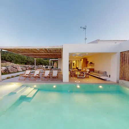 Aristi Tessera Villa Olympiada