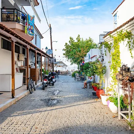 Willa Aristi Tessera