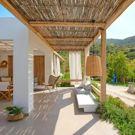 Aristi Tessera Villa Olympiada